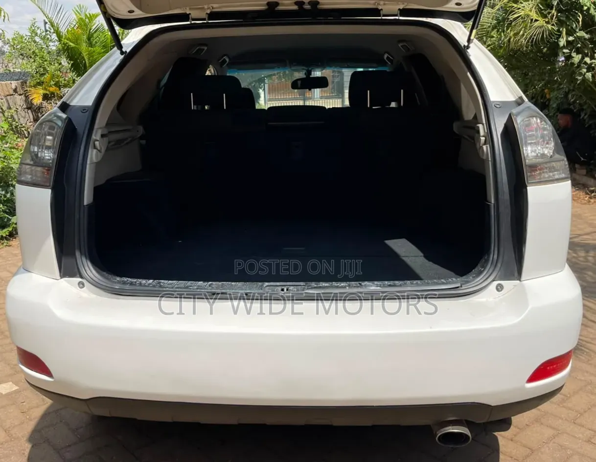 Toyota Harrier 2007 White