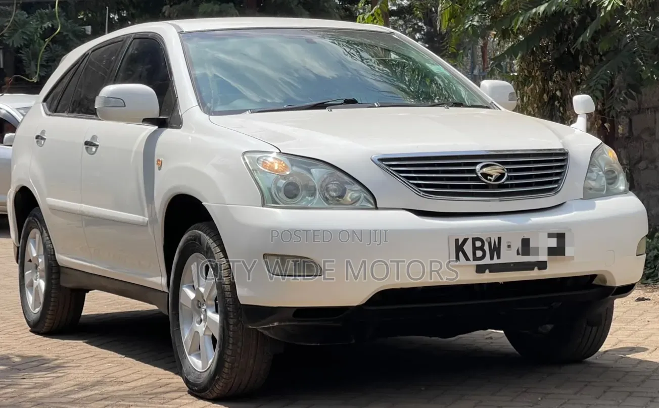 Toyota Harrier 2007 White