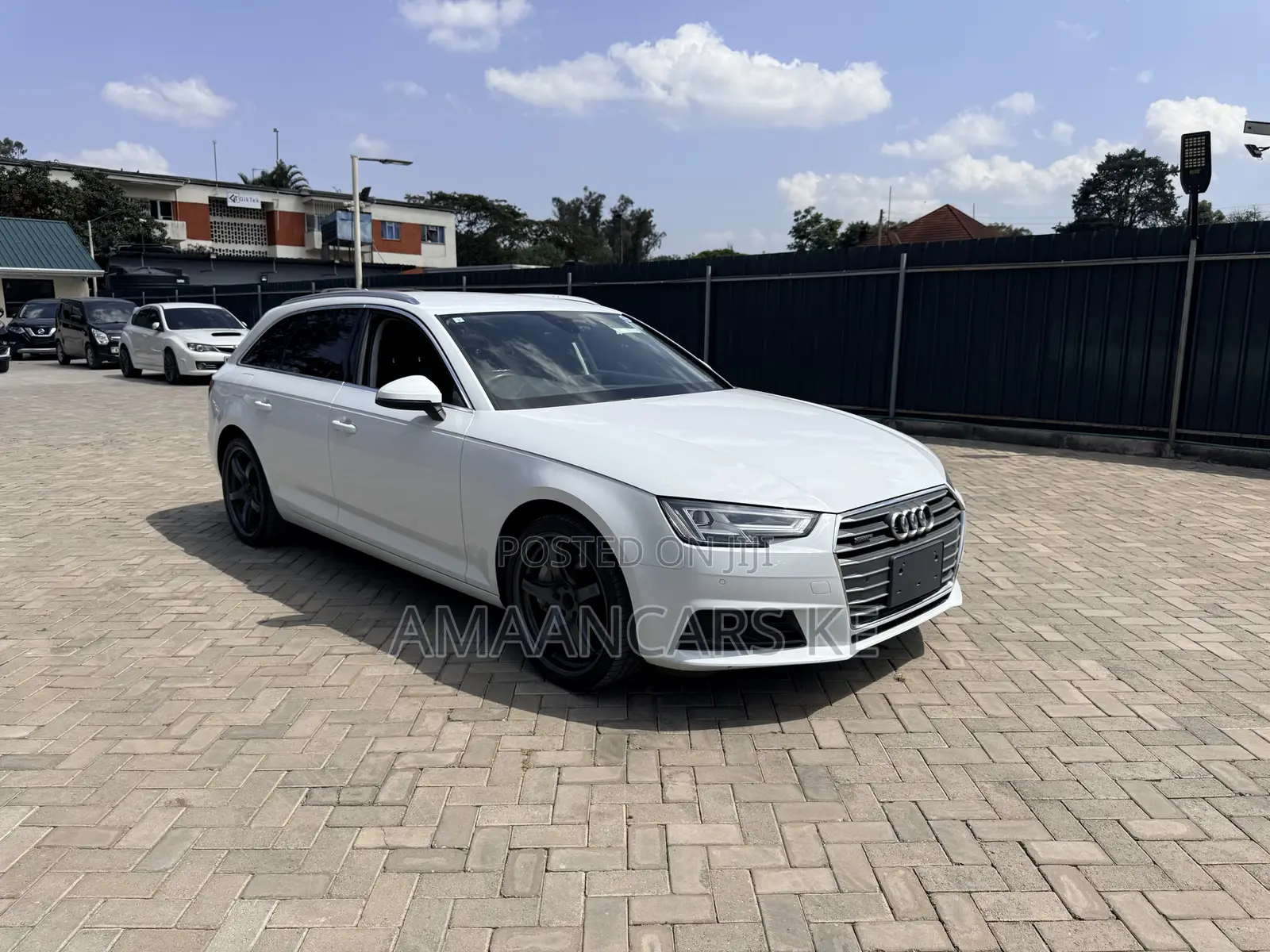 Audi A4 2.0T Premium AWD quattro 2017 White