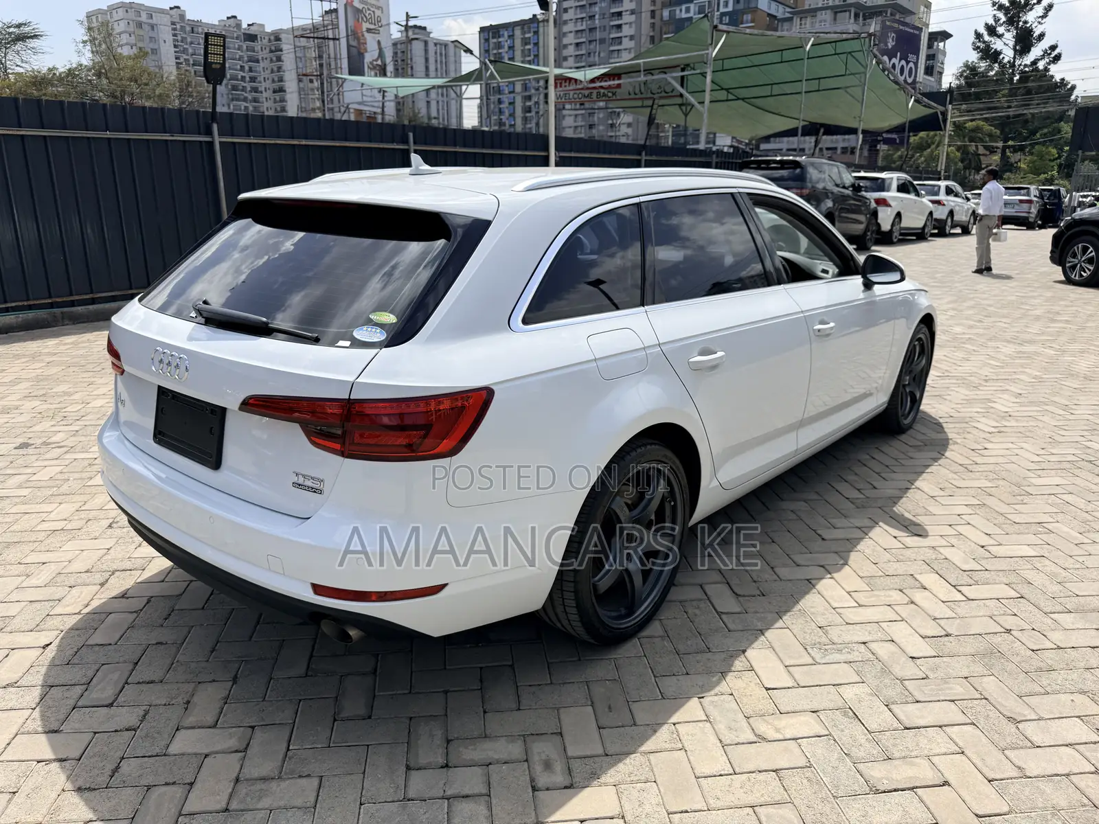 Audi A4 2.0T Premium AWD quattro 2017 White