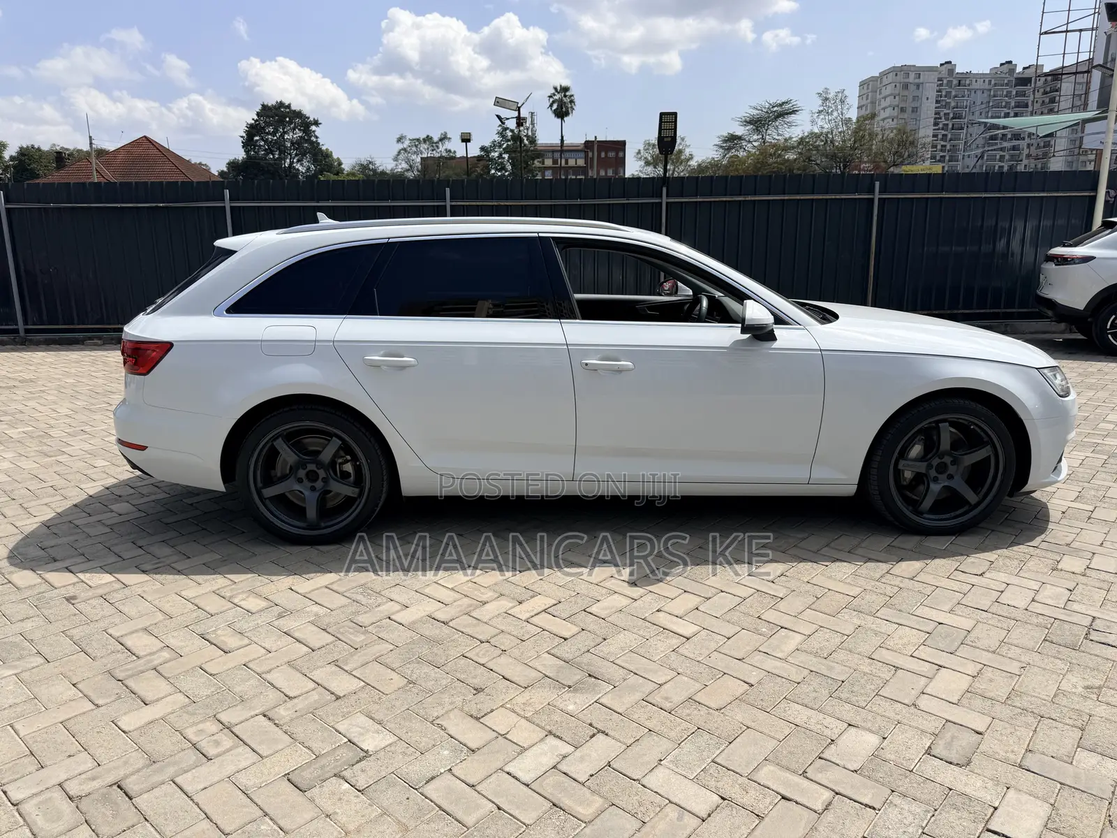 Audi A4 2.0T Premium AWD quattro 2017 White