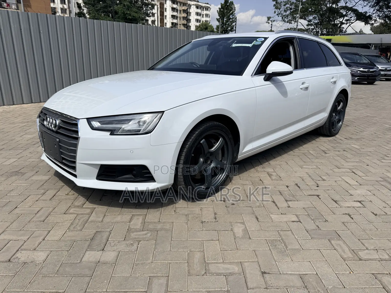 Audi A4 2.0T Premium AWD quattro 2017 White
