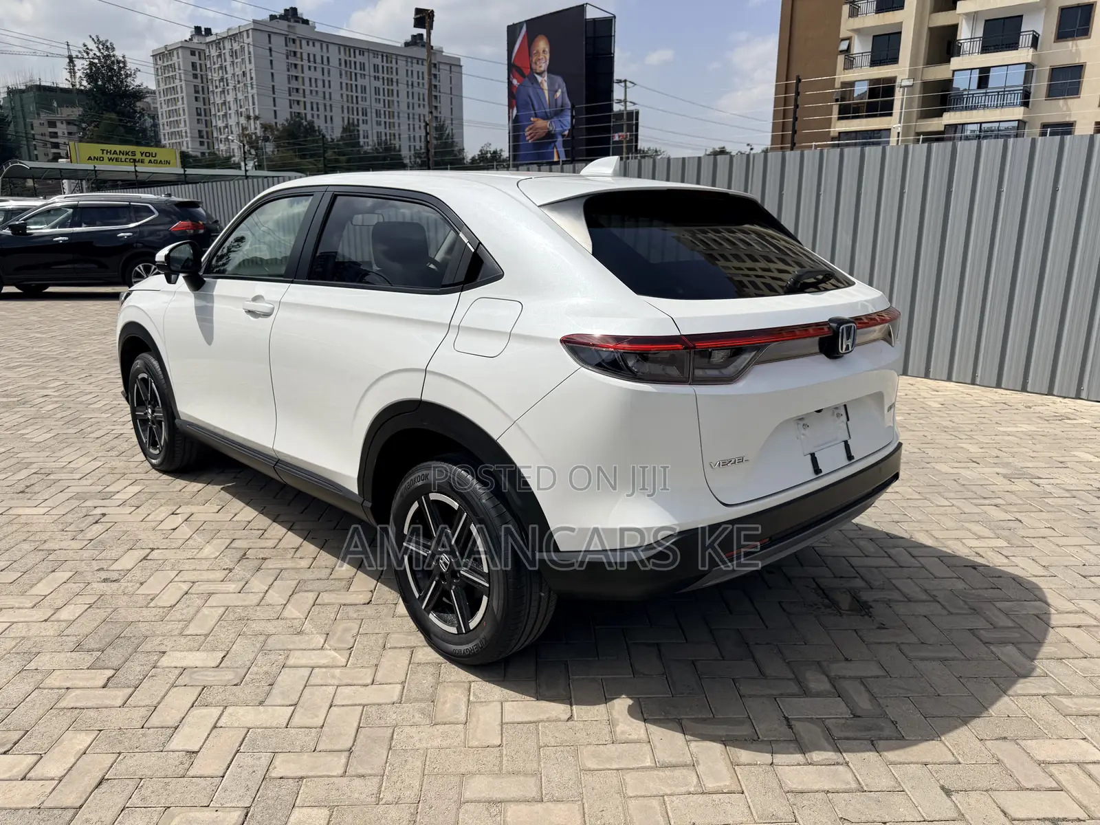 Honda Vezel 1.5 Hybrid 2WD 2021 White