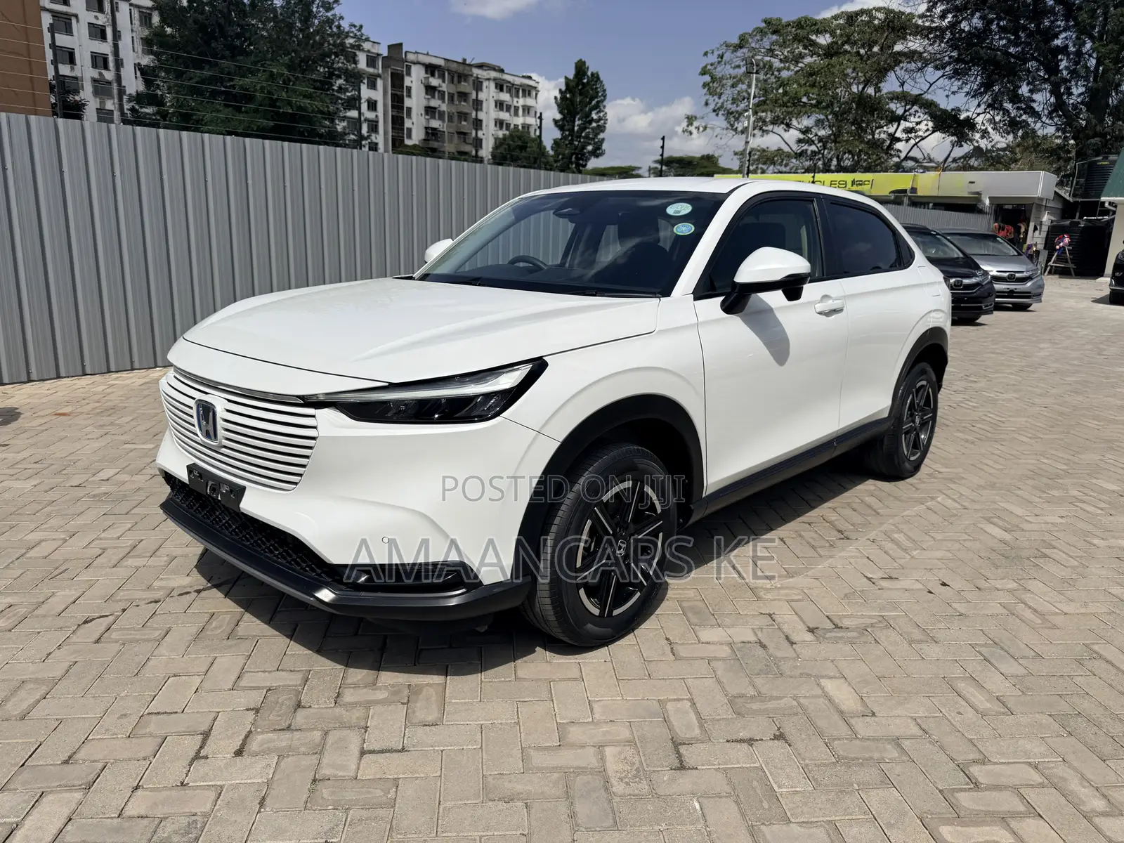 Honda Vezel 1.5 Hybrid 2WD 2021 White