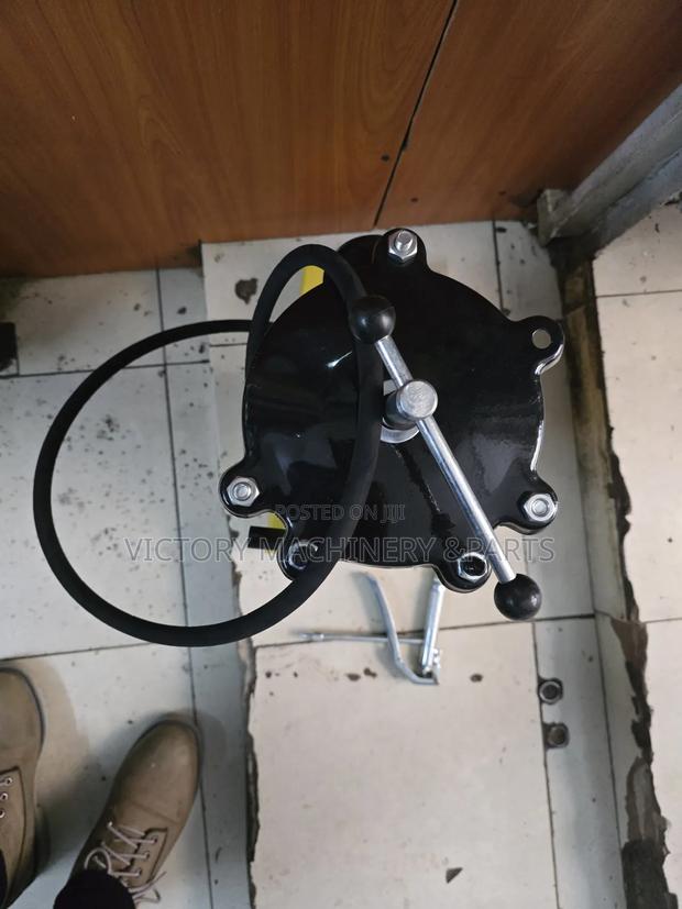 10kg Manual Grease Bucket - thumbnail 3