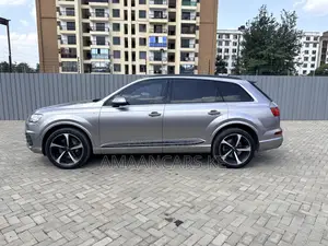 Audi Q7 3.0T Premium AWD quattro 2017 Gray
