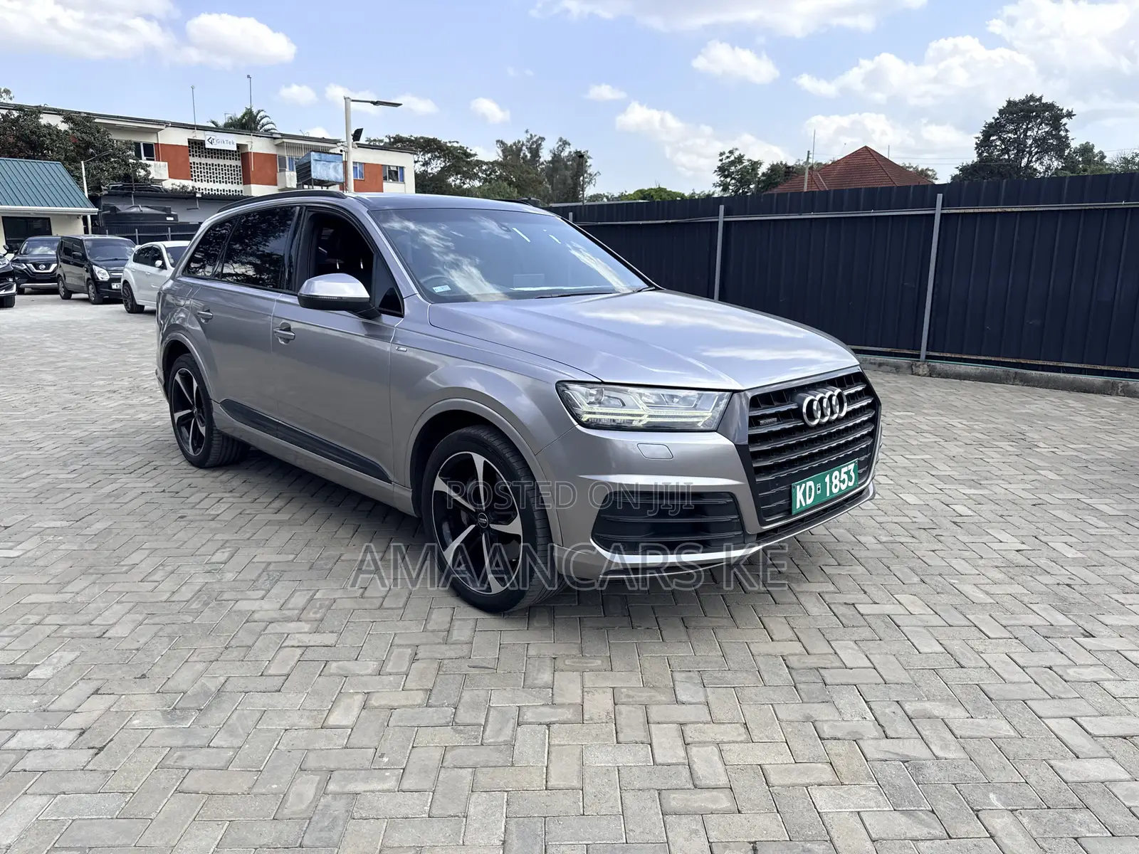 Audi Q7 3.0T Premium AWD quattro 2017 Gray
