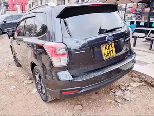 Subaru Forester Premium AWD 2019 Gray