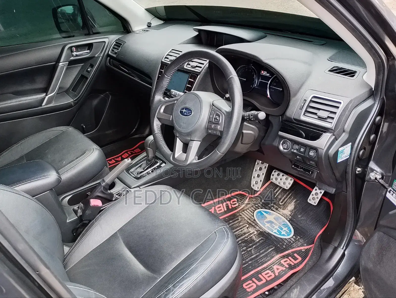 Subaru Forester Premium AWD 2019 Gray