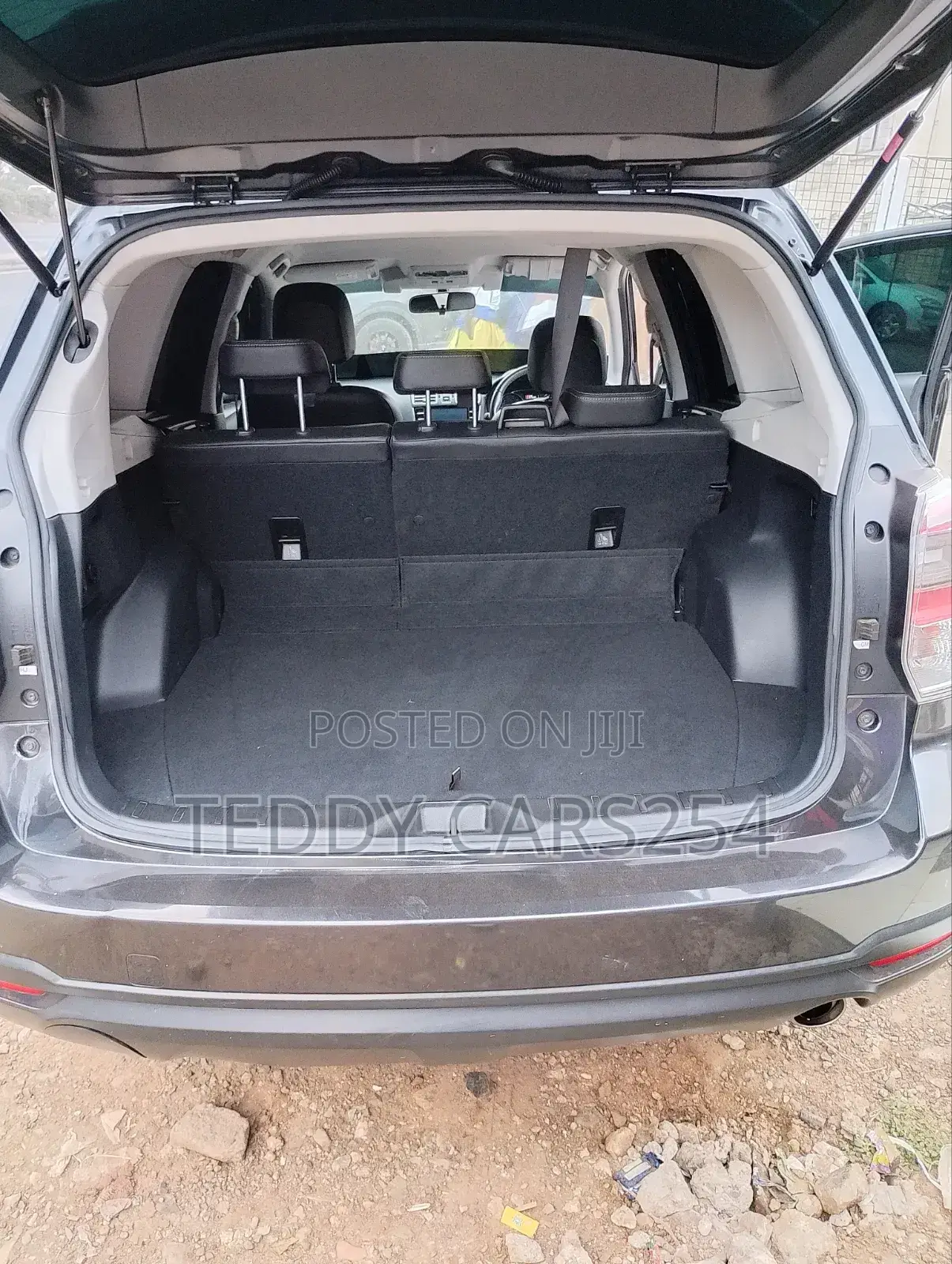 Subaru Forester Premium AWD 2019 Gray