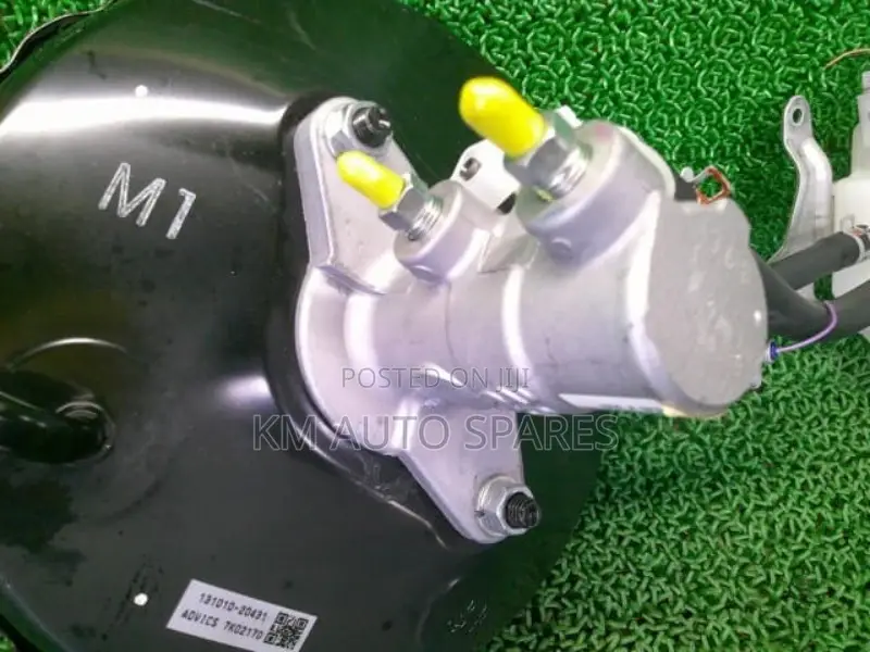 Nissan Nt100 Clipper Brake Booster/Master Cylinder