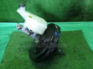 Nissan Cube Brake Booster/Master Cylinder