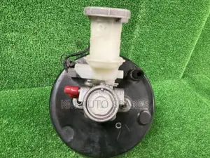 Nissan Pino Brake Booster/Master Cylinder