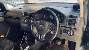 Volkswagen Touran 2014 Blue