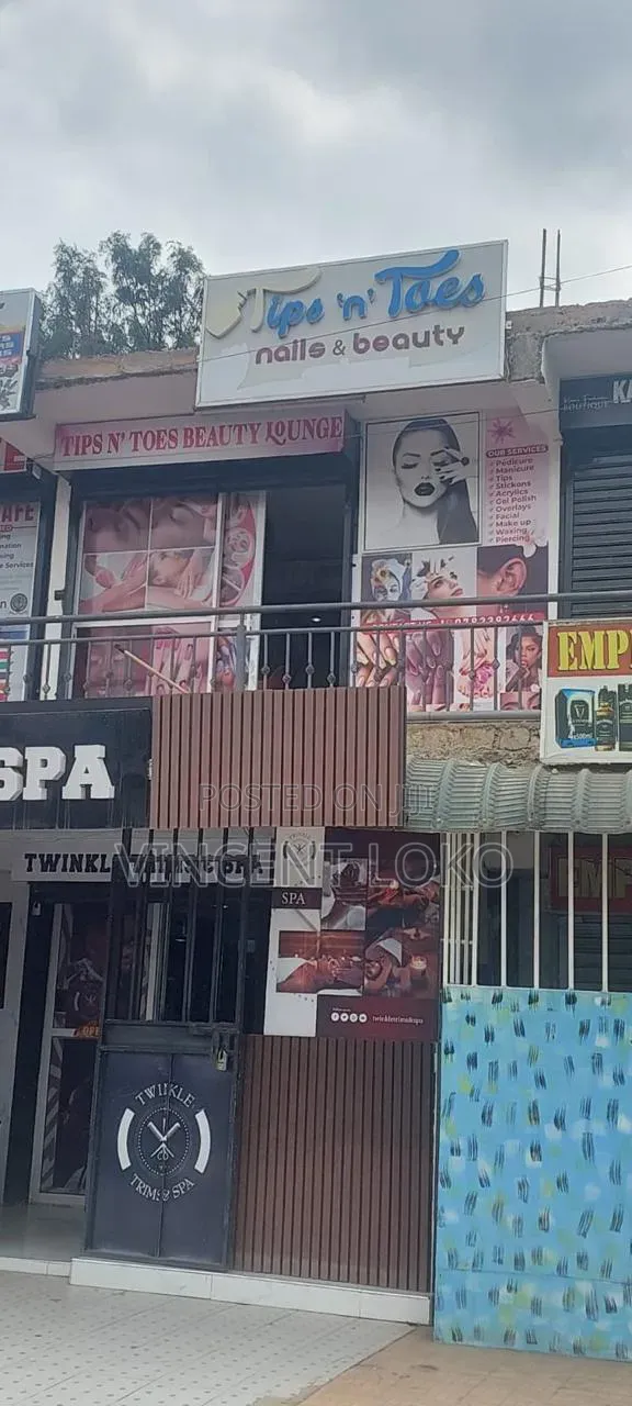 Tips "N" Toes Nail Bar for Sale