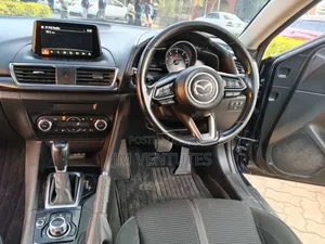 Mazda Axela 2018 Black