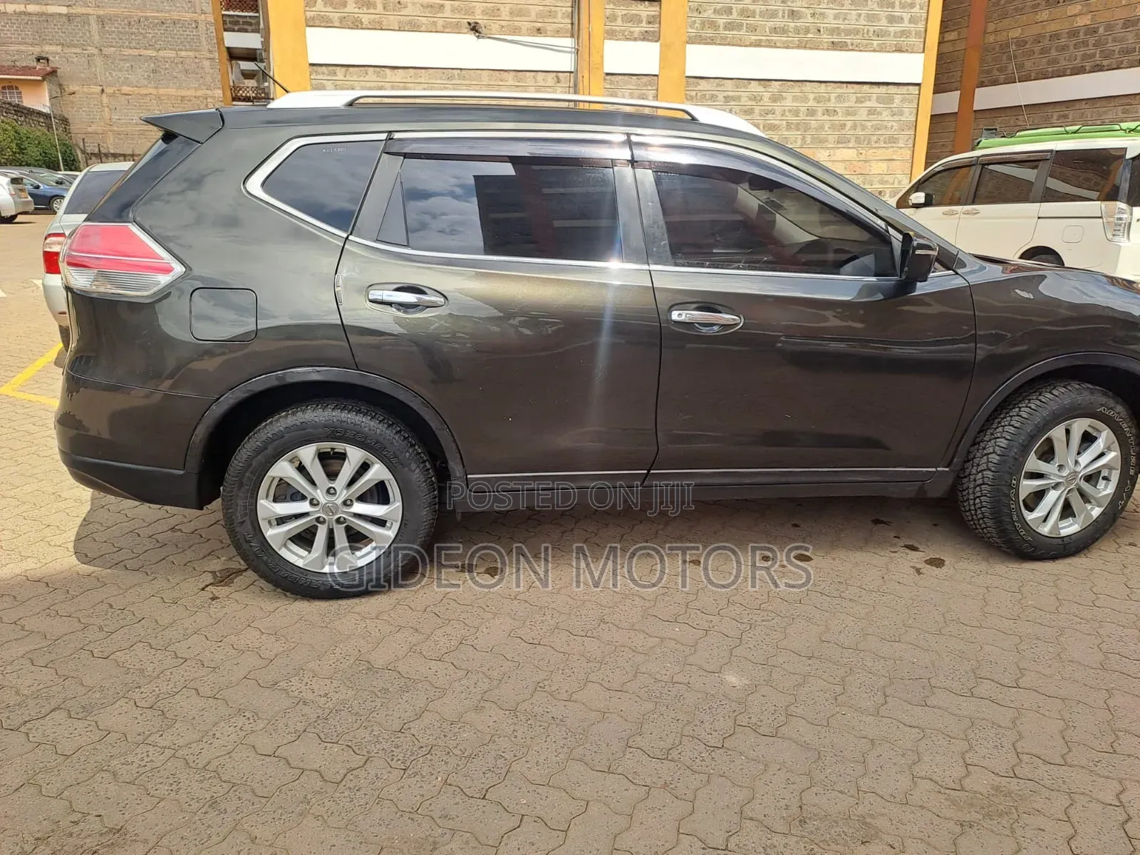 Nissan X-Trail 2015 Gray