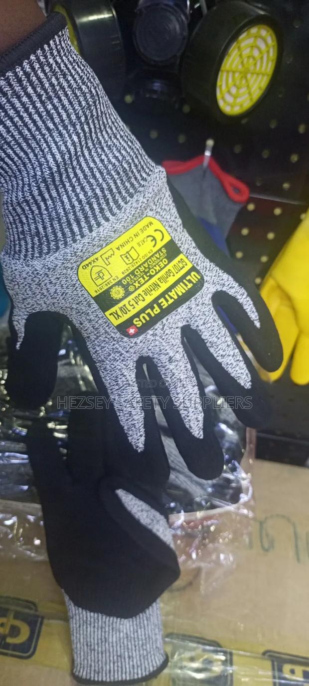 High Quality Gorilla Cut 5 Resistant Gloves - thumbnail 2