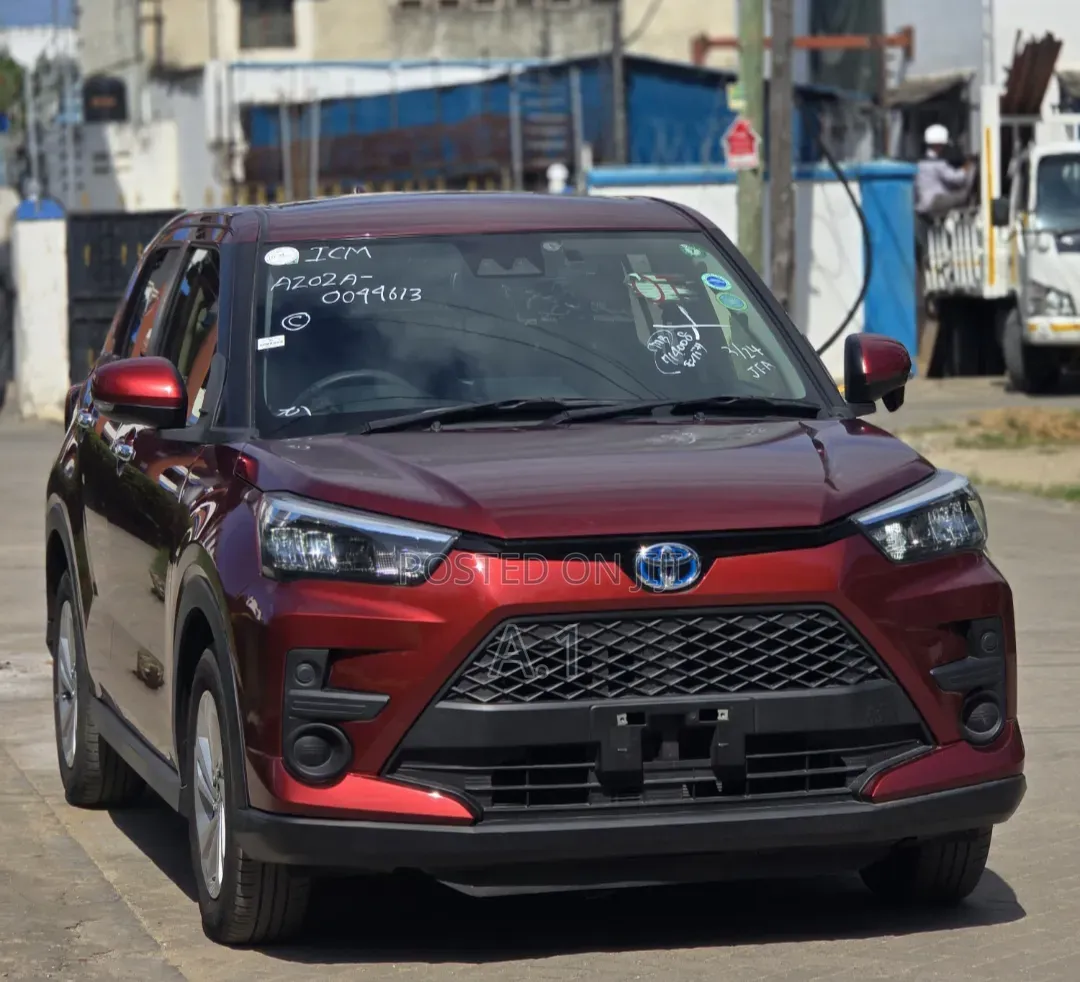 Toyota Raize 2019 Maroon