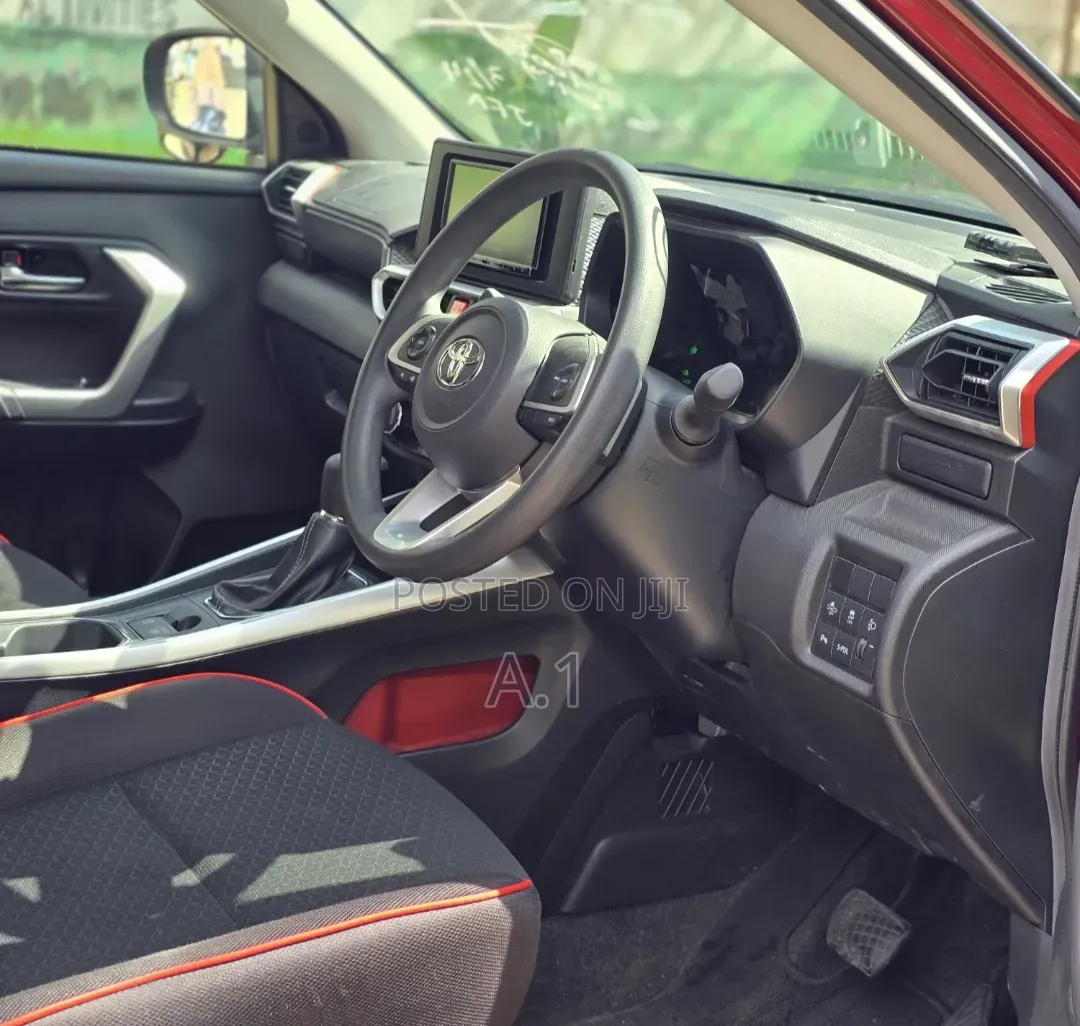 Toyota Raize 2019 Maroon