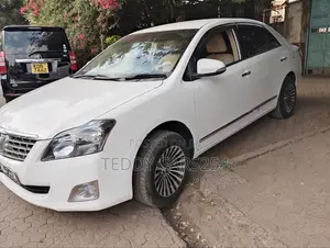 Toyota Premio 2013 White
