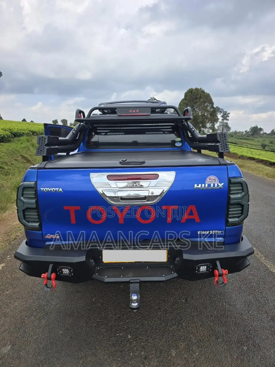 Toyota Hilux 2019 Blue