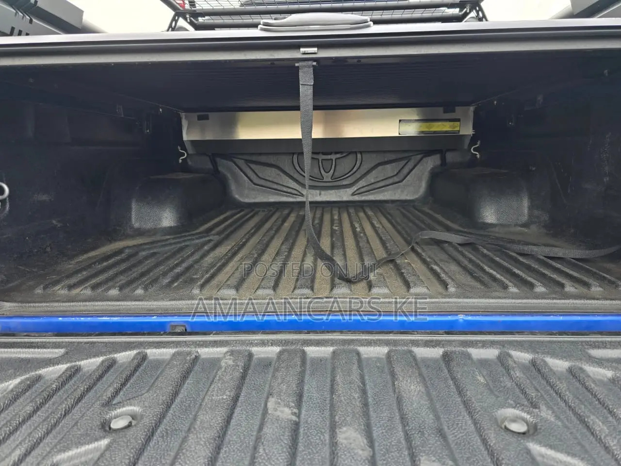 Toyota Hilux 2019 Blue