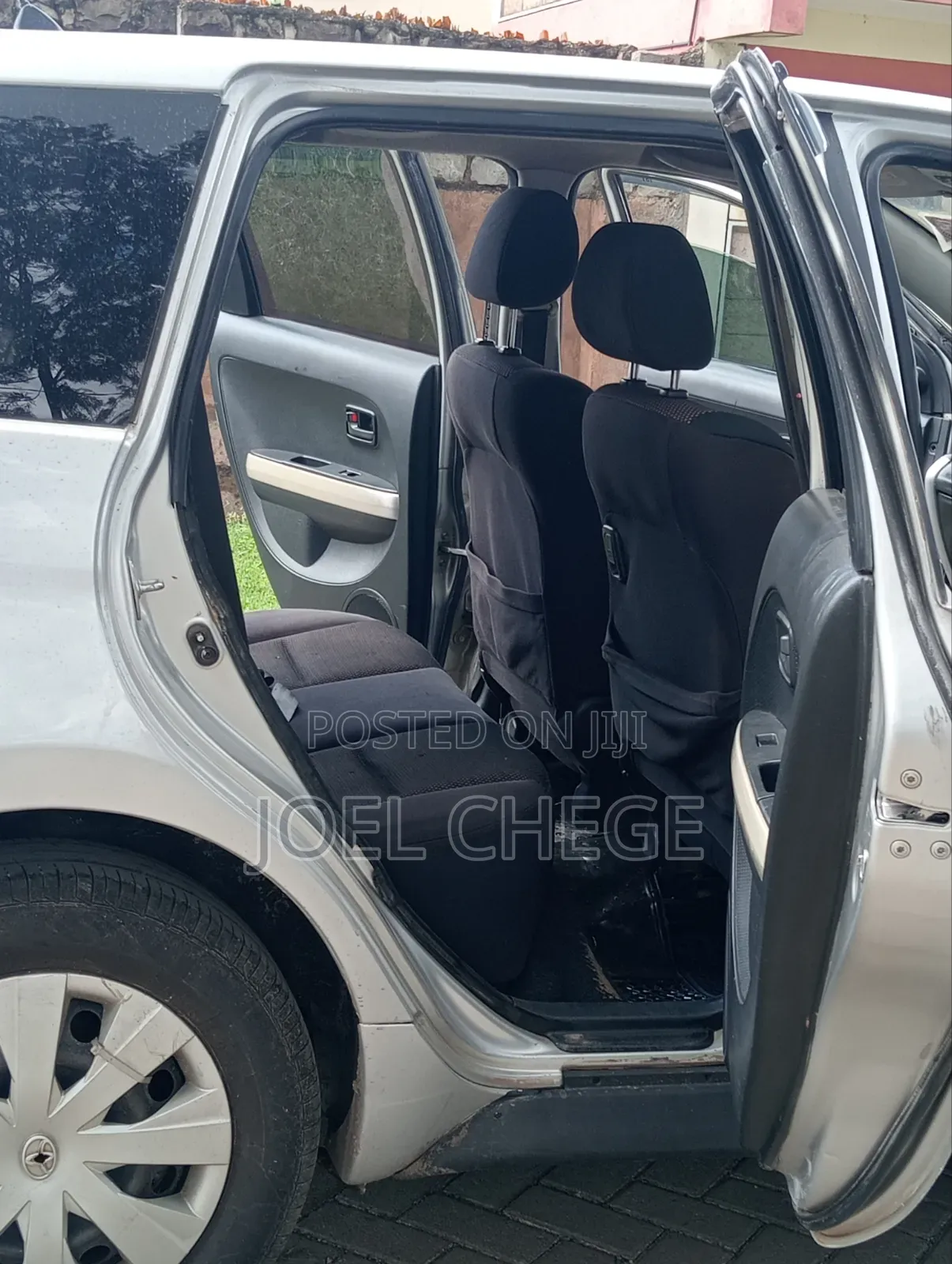 Toyota IST 2001 Silver
