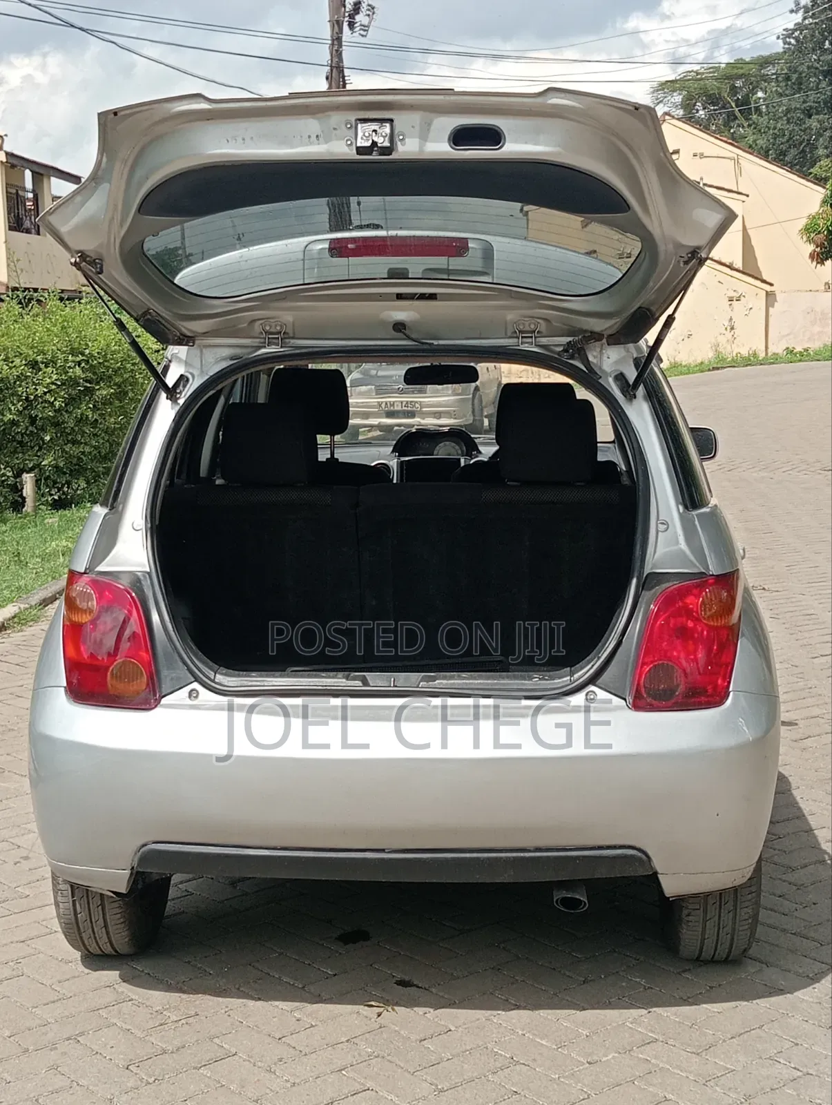 Toyota IST 2001 Silver