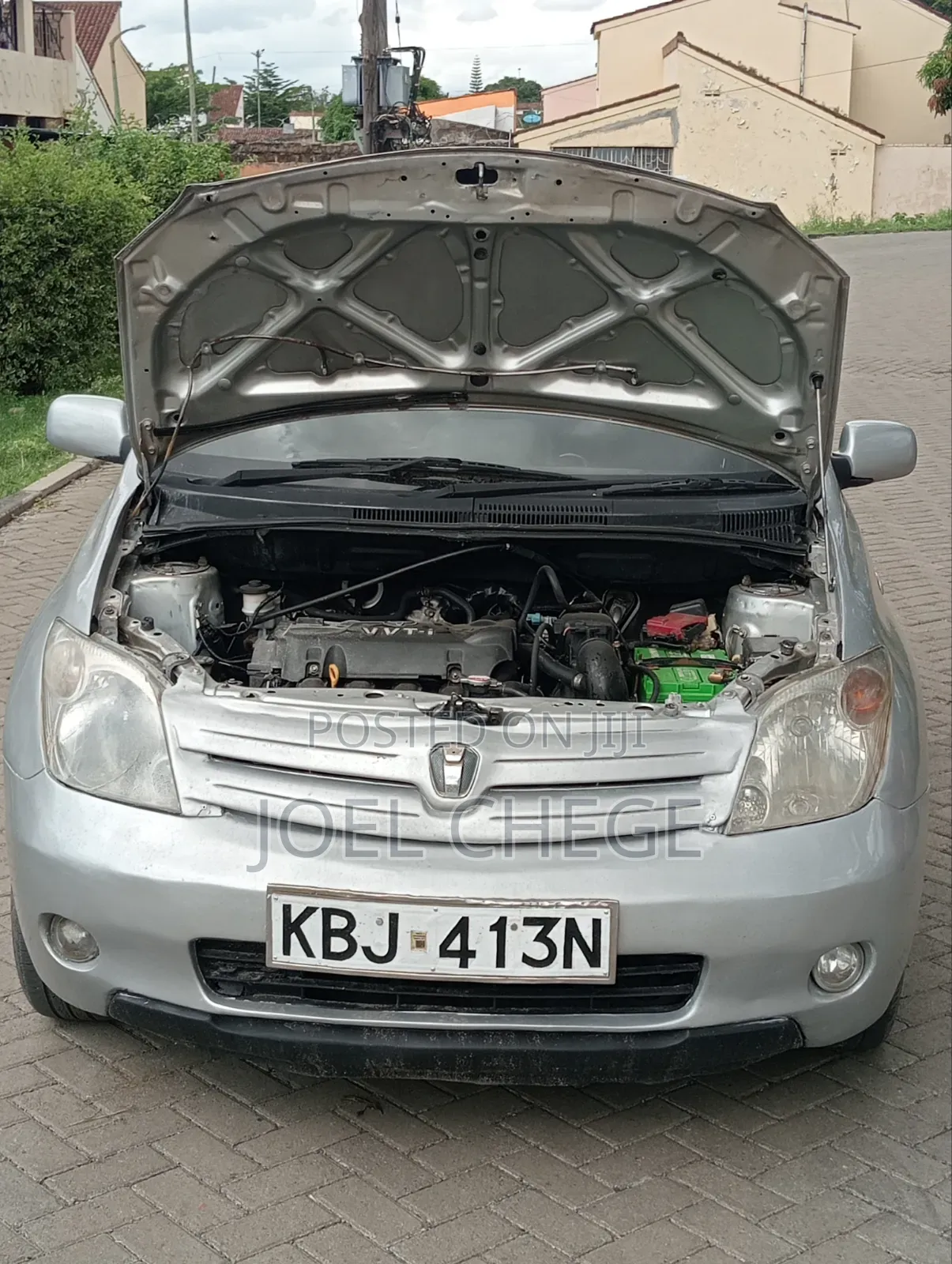 Toyota IST 2001 Silver