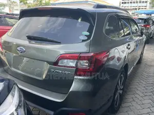 Subaru Outback 2.5i Limited AWD 2019 Green