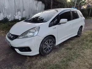 Honda Fit Shuttle 1.5 2WD 2014 White