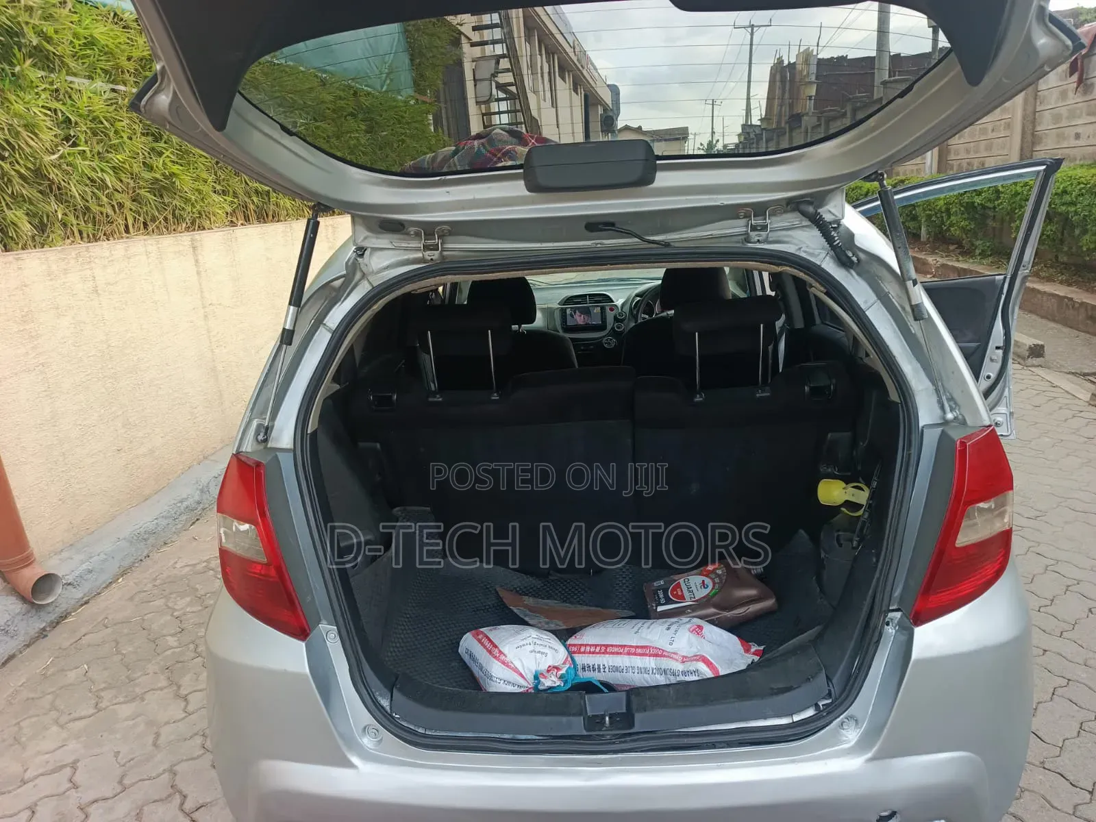 Honda Fit 2012 Silver