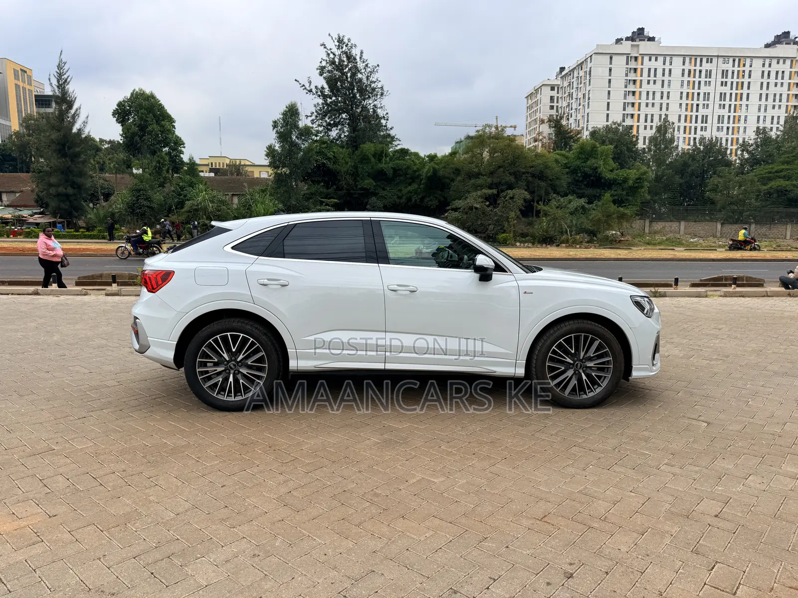 Audi Q3 2021 White