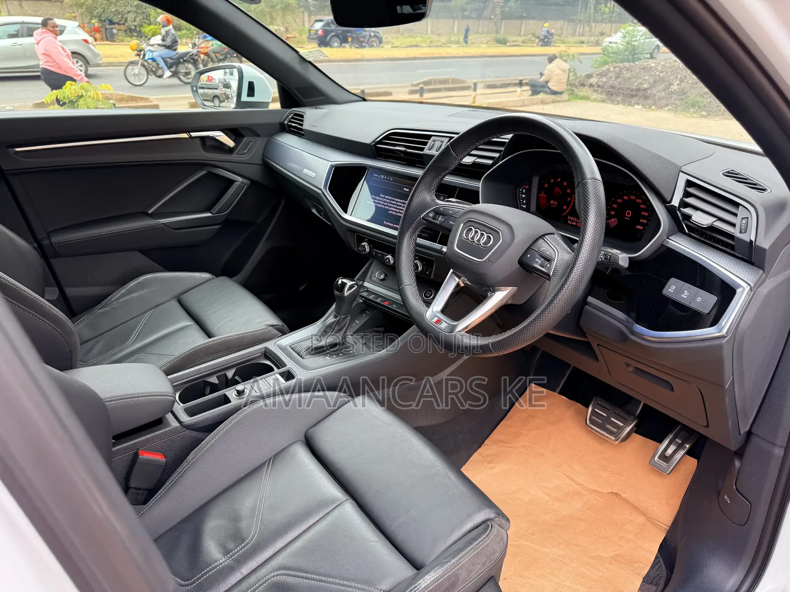 Audi Q3 2021 White