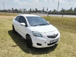 Toyota Belta 2009 White