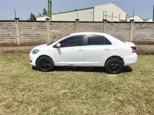 Toyota Belta 2009 White