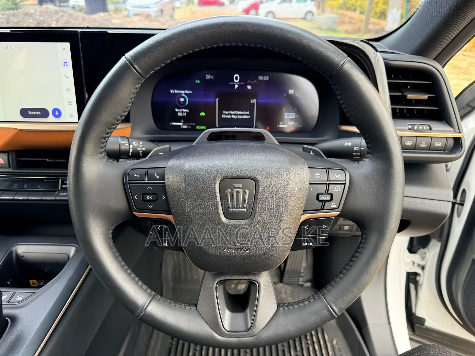 Toyota Crown 2023 White