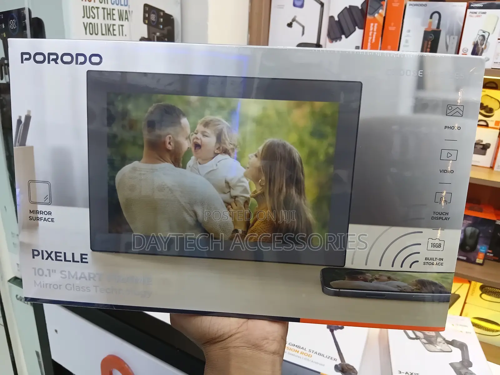 Porodo 10.1 Inch Smart Wifi Digital Photo Frame.