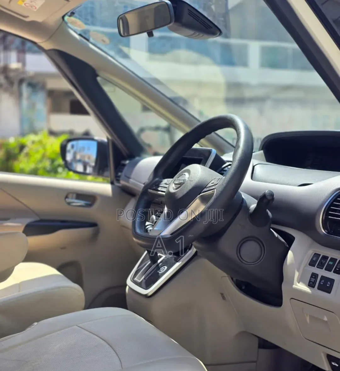 Nissan Serena 2019 White