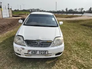 Toyota Corolla 2001 White