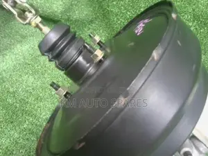 Mitsubishi Delica Brake Booster/Master Cylinder