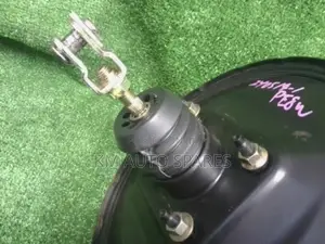 Mitsubishi Delica Brake Booster/Master Cylinder