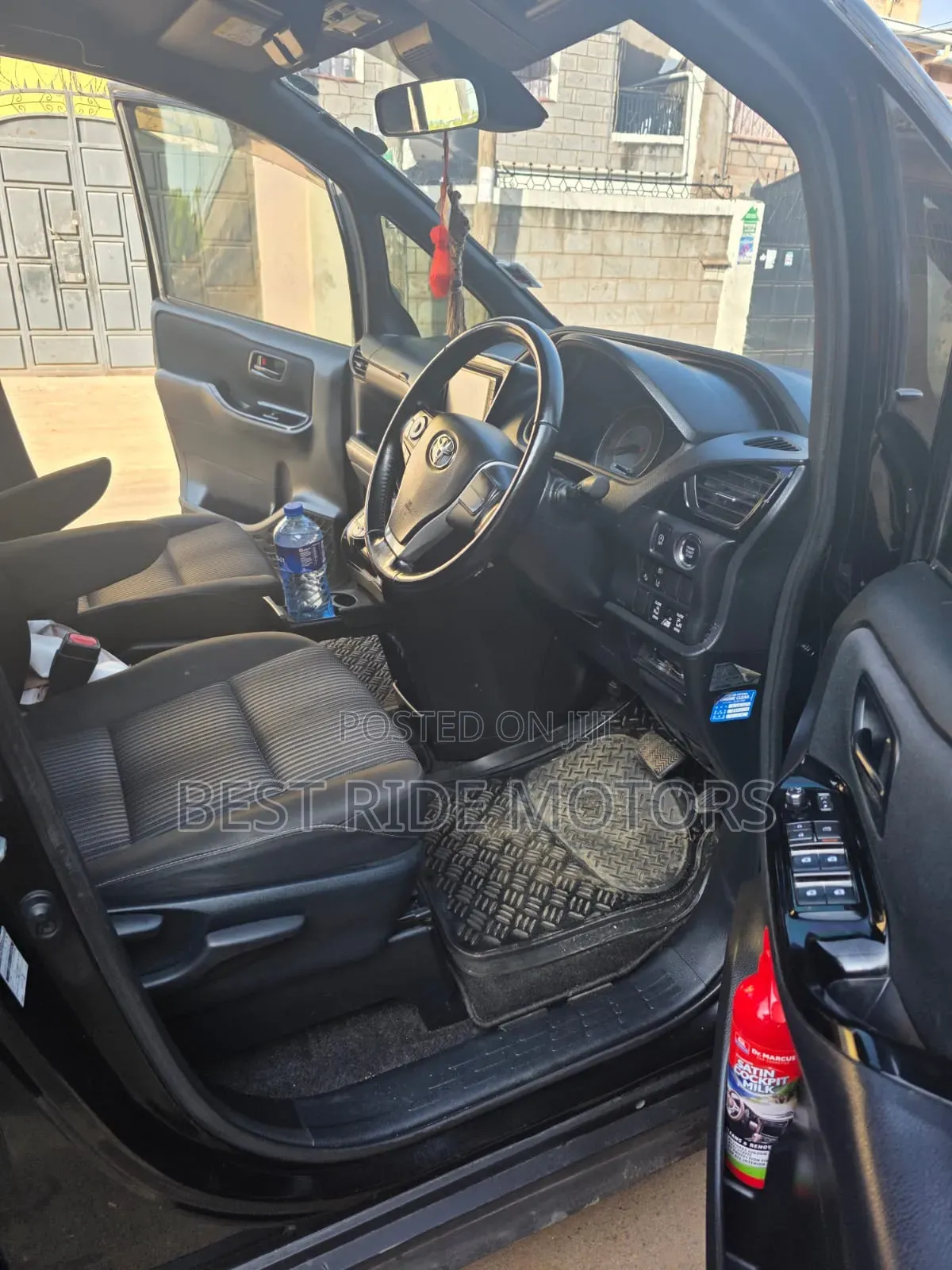 Toyota Voxy 2017 Black