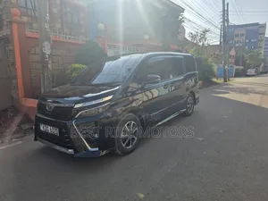 Toyota Voxy 2017 Black