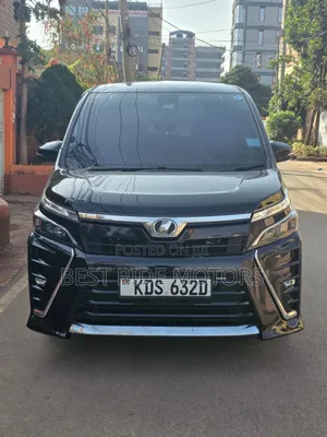 Toyota Voxy 2017 Black