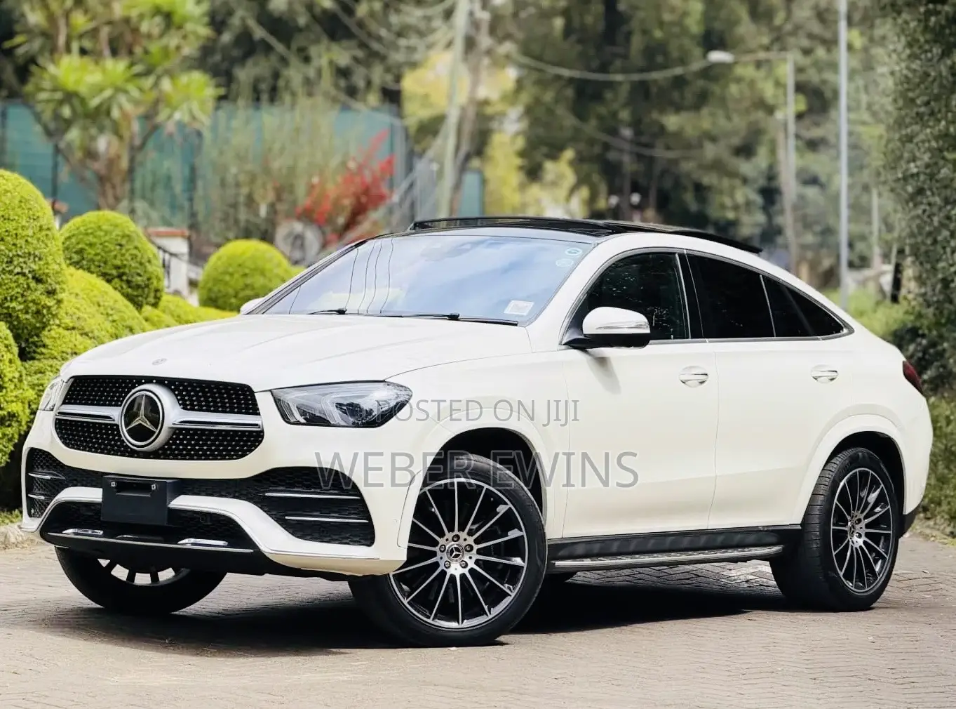 Mercedes-Benz GLE-Class GLE 400d 4MATIC 2020 White