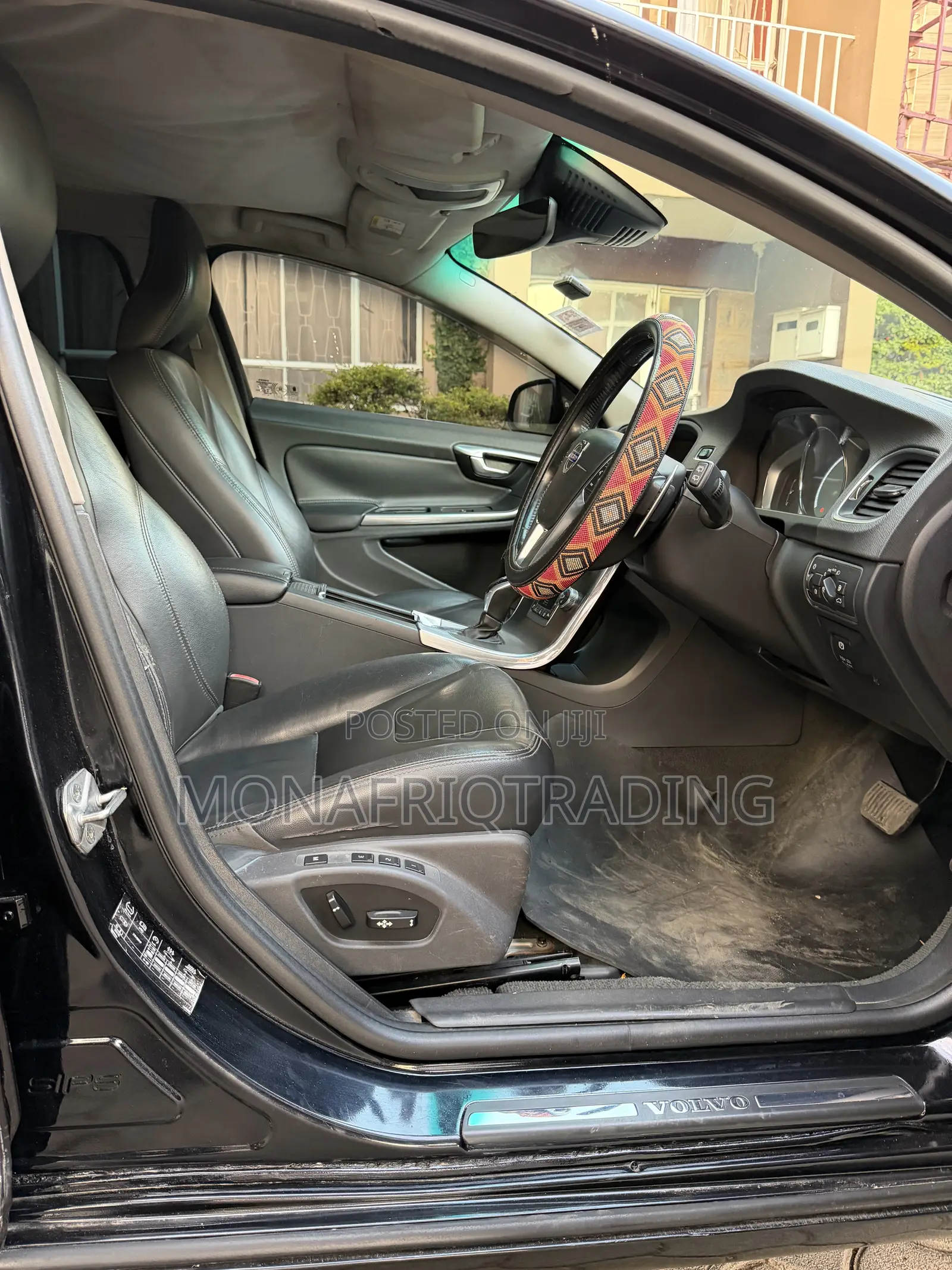 Volvo V60 T5 FWD 2015 Black