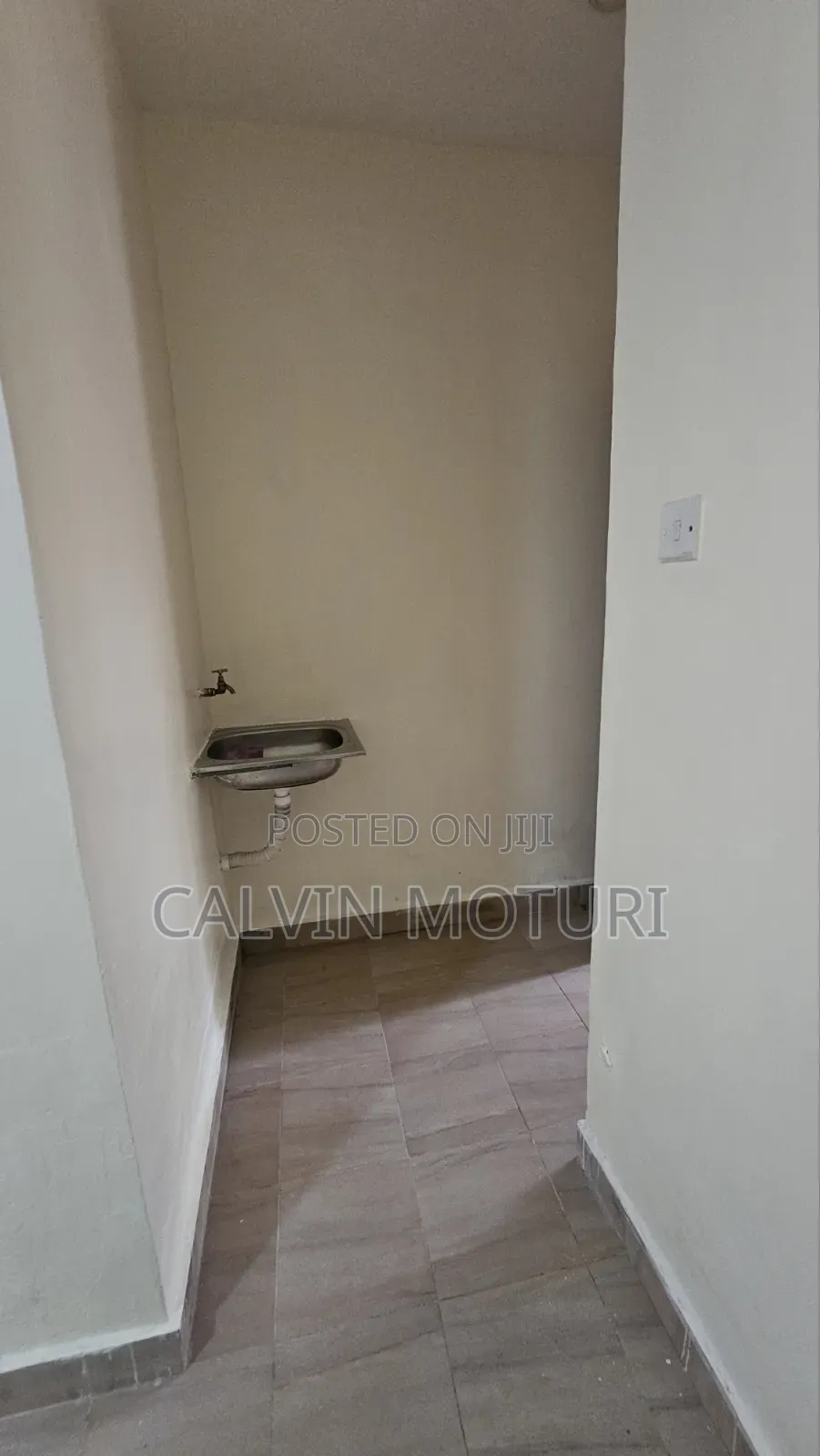 Studio Apartment in Dennis Pritt, State House Area for rent