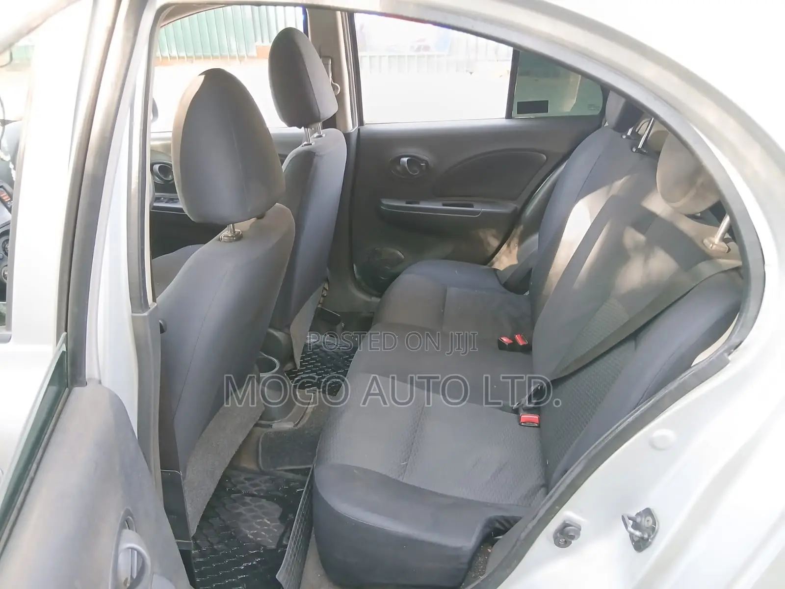 Nissan March 2013 Silver